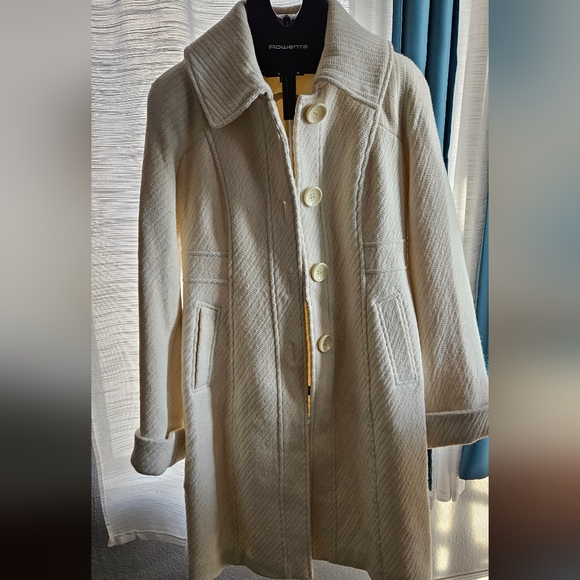 Jackets & Blazers - Guess coat